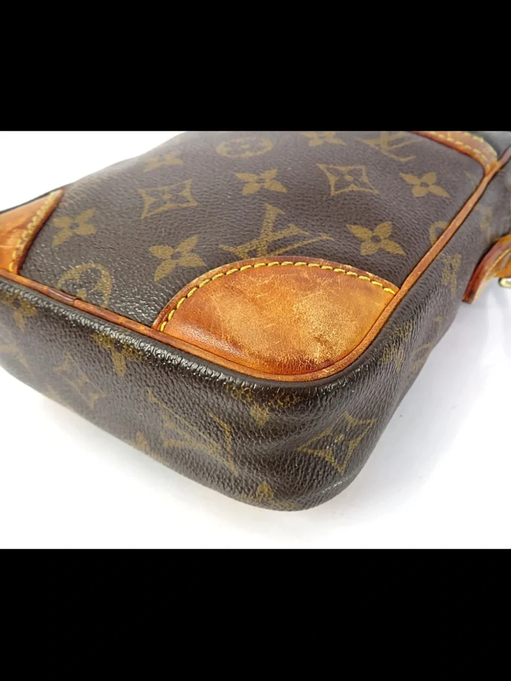 Louis Vuitton Monogram Canvas Messenger Bag in Brown and Tan